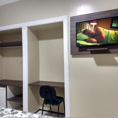 Hotel/Pousada Colibri Presidente Dutra エクステリア 写真